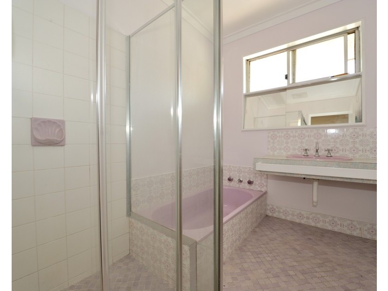 7 Durrant Avenue, Parmelia WA 6167