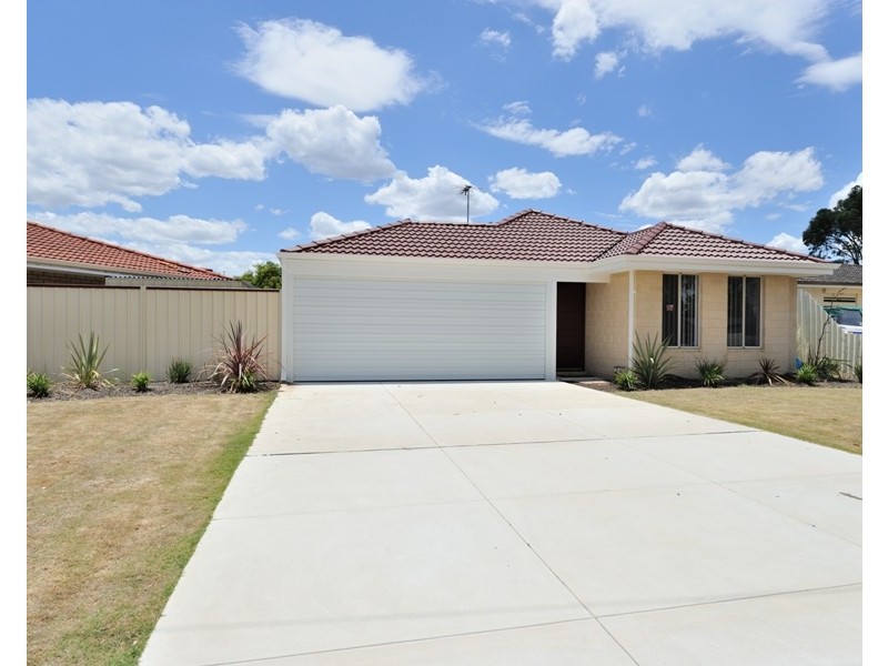 3 Farmer Way, Parmelia WA 6167