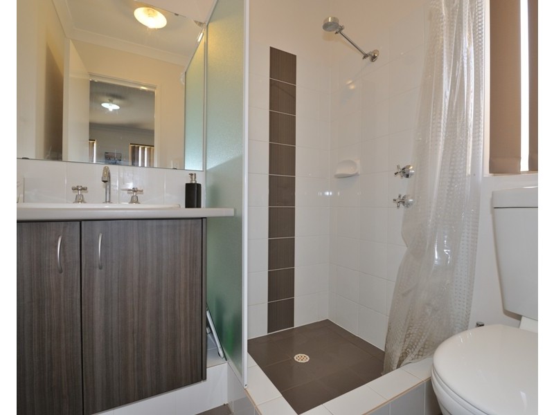 3 Farmer Way, Parmelia WA 6167