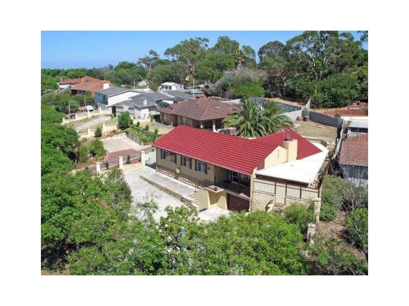 23 Heylmore Road, Medina WA 6167