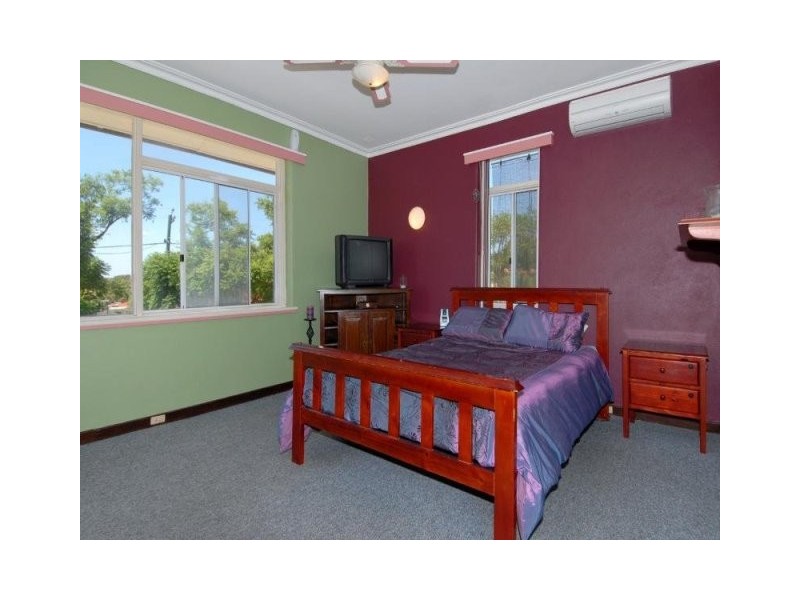 23 Heylmore Road, Medina WA 6167