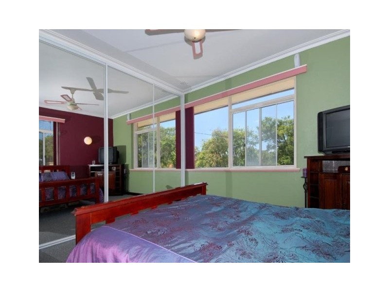 23 Heylmore Road, Medina WA 6167