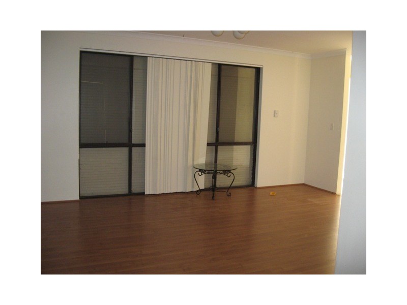 12 Morrit Way, Parmelia WA 6167