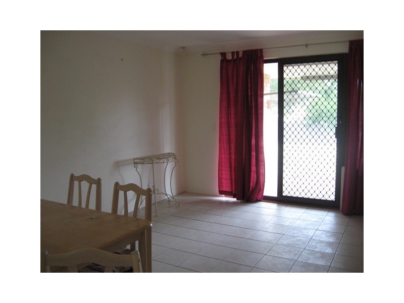 12 Morrit Way, Parmelia WA 6167