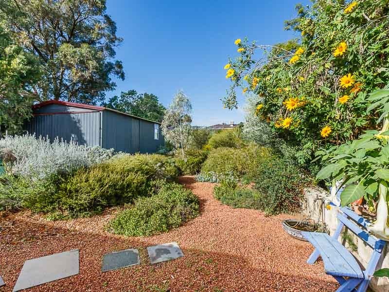 55 Clint Way, Calista WA 6167
