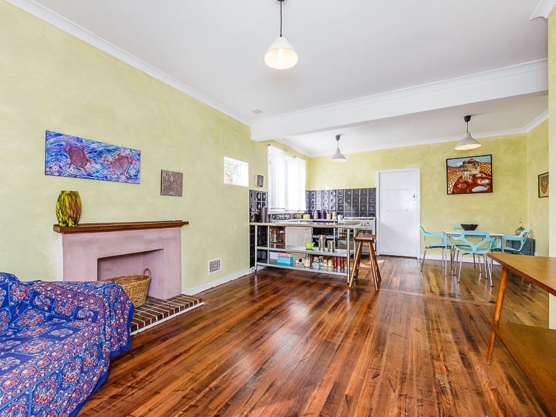 55 Clint Way, Calista WA 6167