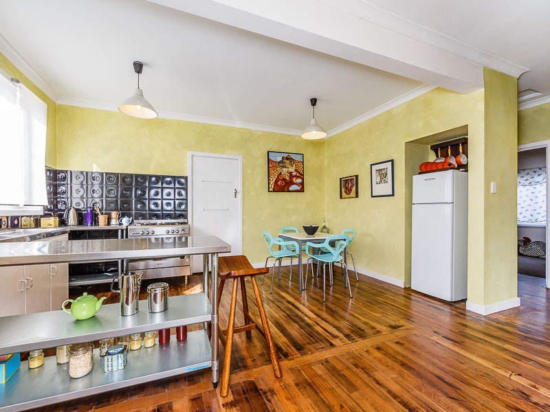 55 Clint Way, Calista WA 6167