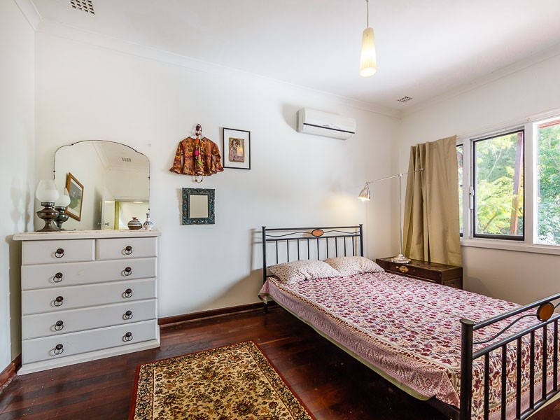 55 Clint Way, Calista WA 6167
