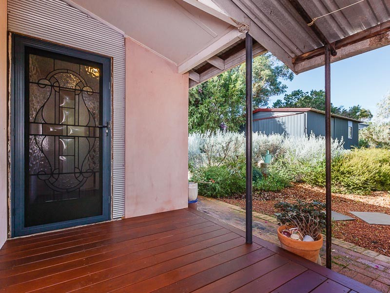 55 Clint Way, Calista WA 6167