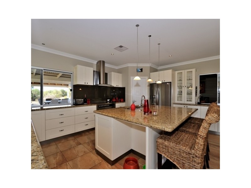 172 Braddock Road, Wellard WA 6170