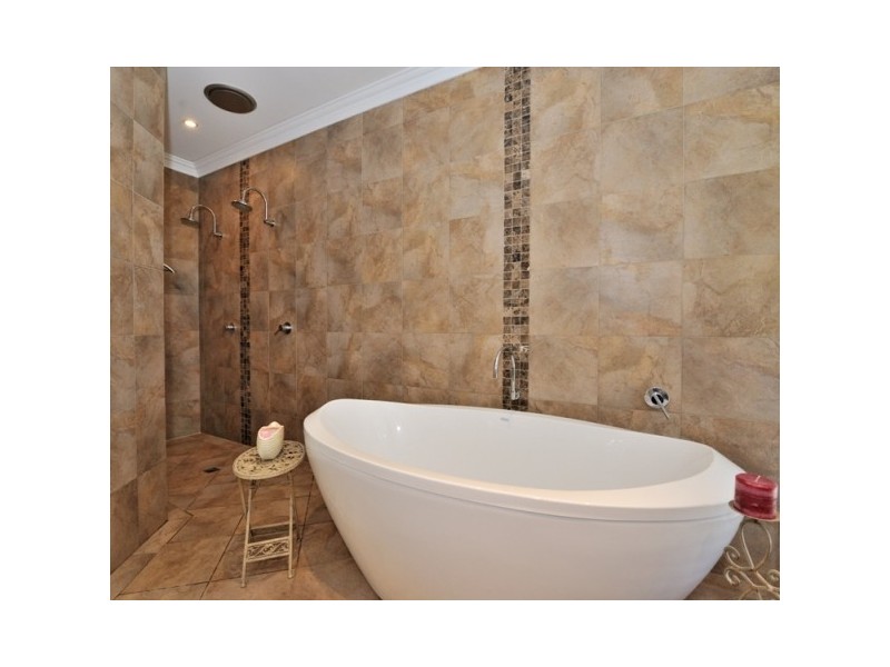 172 Braddock Road, Wellard WA 6170