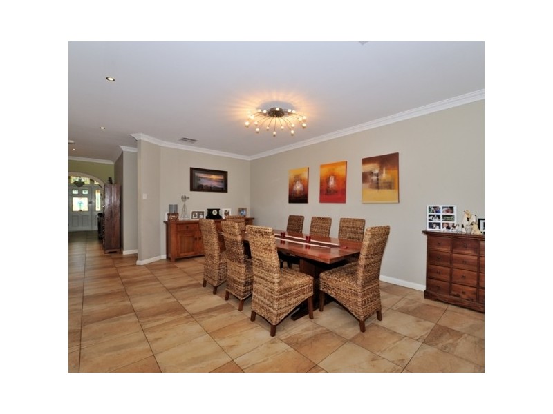 172 Braddock Road, Wellard WA 6170