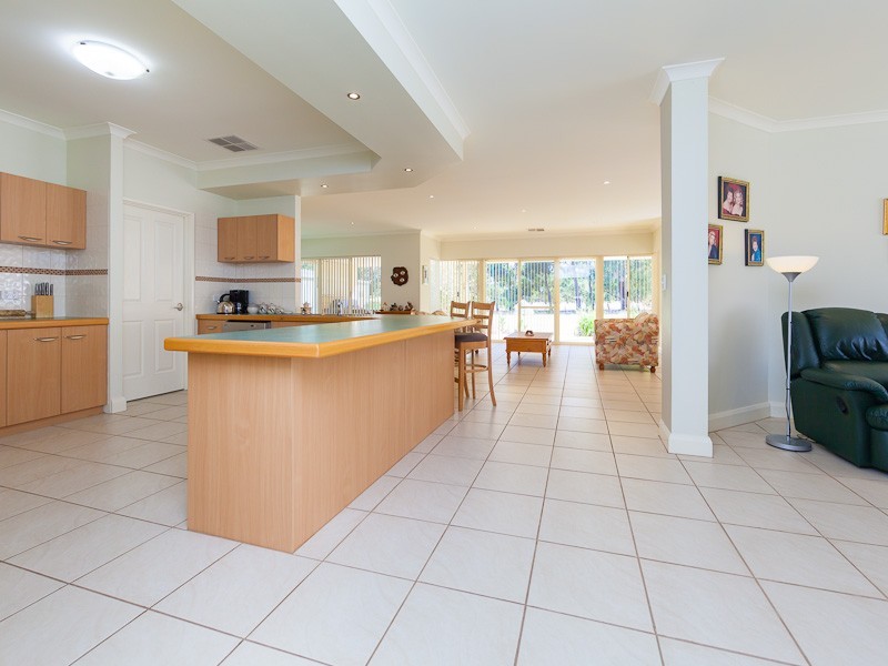 19 Bilya Avenue, Mardella WA 6125