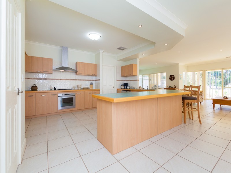 19 Bilya Avenue, Mardella WA 6125