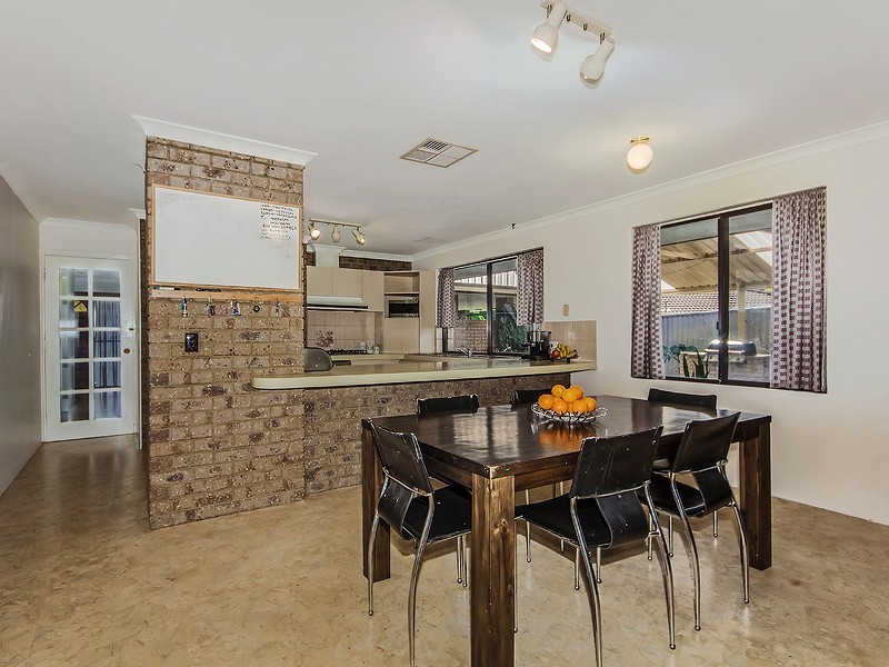 28 Patrick Vista, Parmelia WA 6167