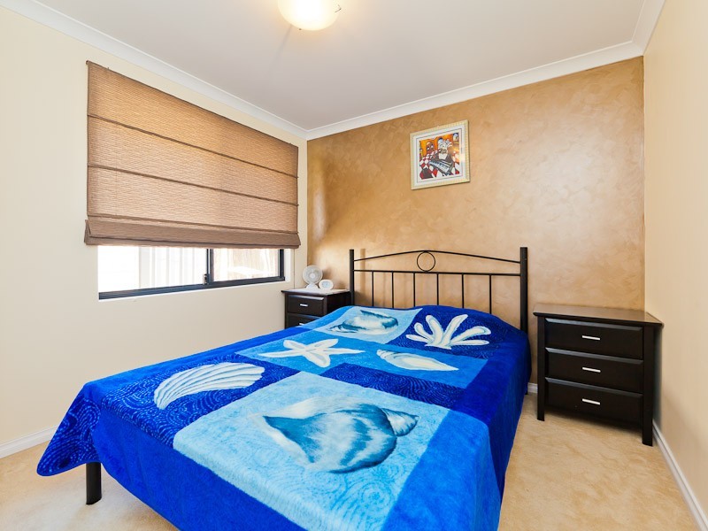 2 Thaxted Street, Wellard WA 6170