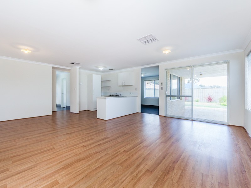 14 Halstead Turn, Wellard WA 6170