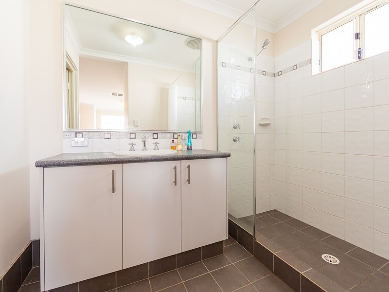 14 Halstead Turn, Wellard WA 6170