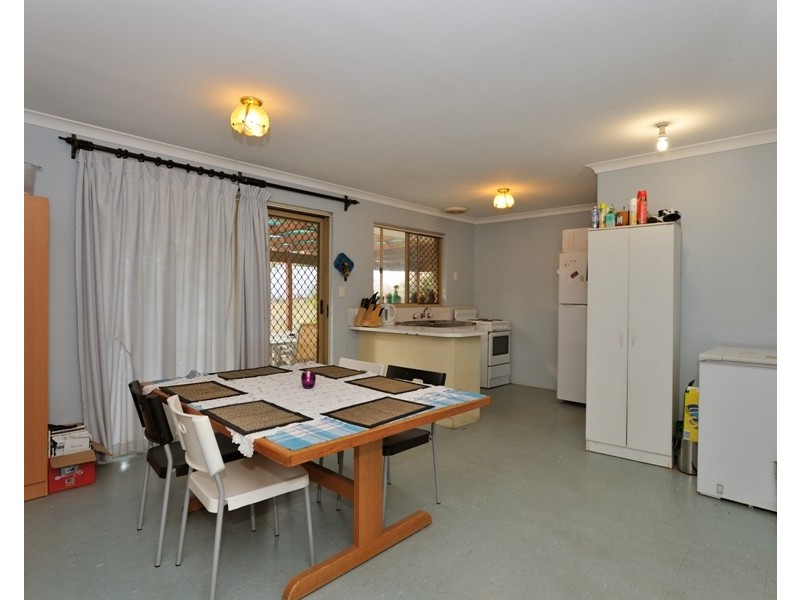 7 Blackboy Rise, Parmelia WA 6167