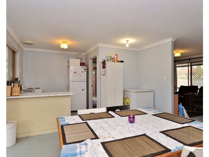 7 Blackboy Rise, Parmelia WA 6167