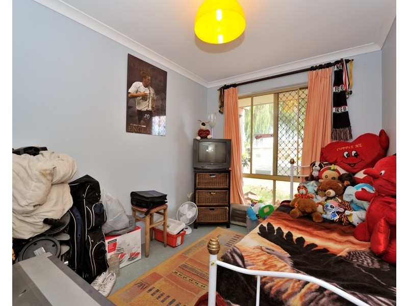 7 Blackboy Rise, Parmelia WA 6167