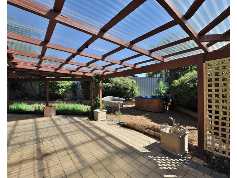 26 Dreier Court, Atwell WA 6164