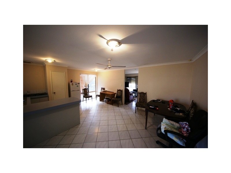 42 Whitebread Way, Leda WA 6170