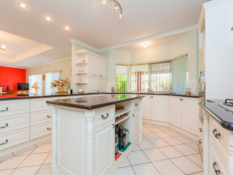 6 Peelhurst Way, Baldivis WA 6171