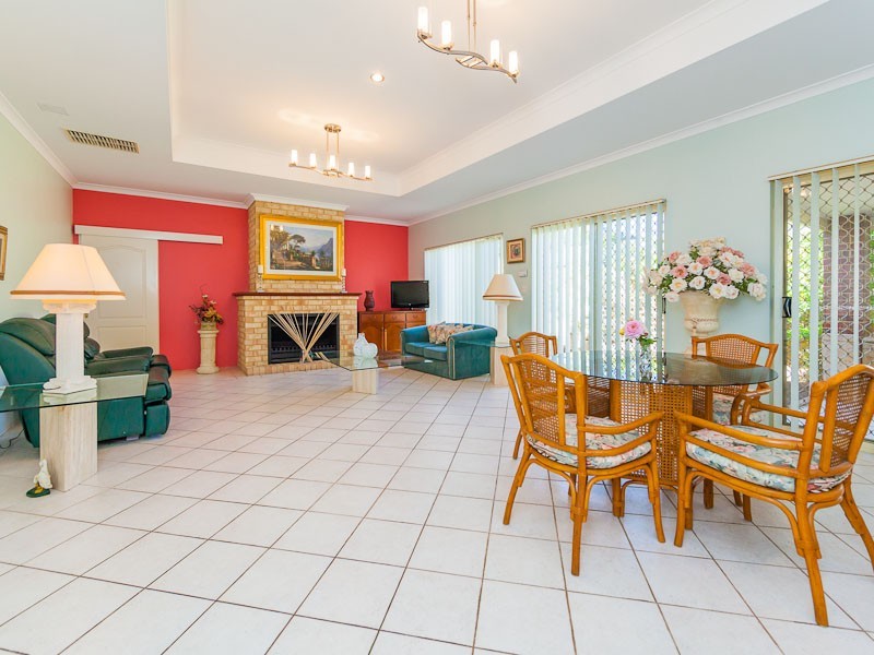 6 Peelhurst Way, Baldivis WA 6171