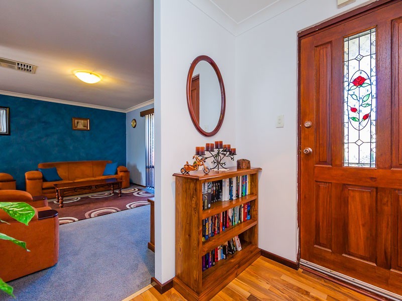 3 Perriam Close, Parmelia WA 6167