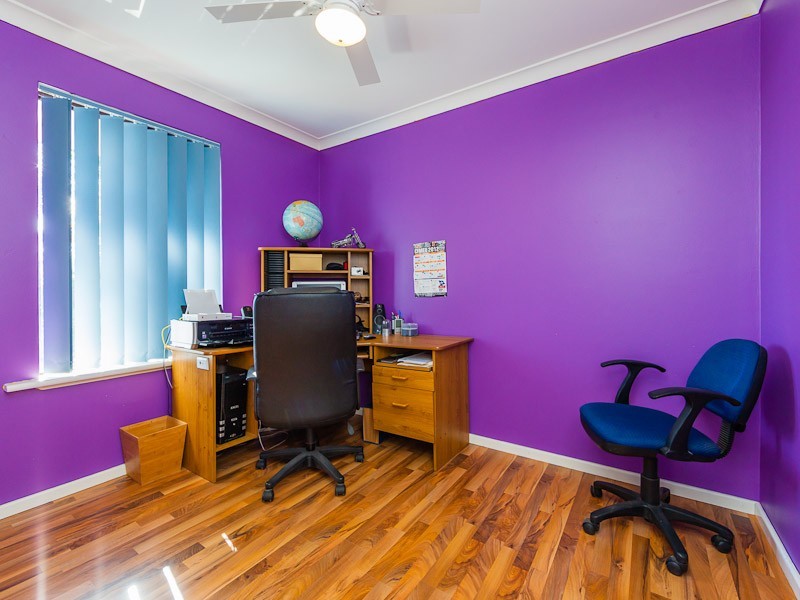 3 Perriam Close, Parmelia WA 6167