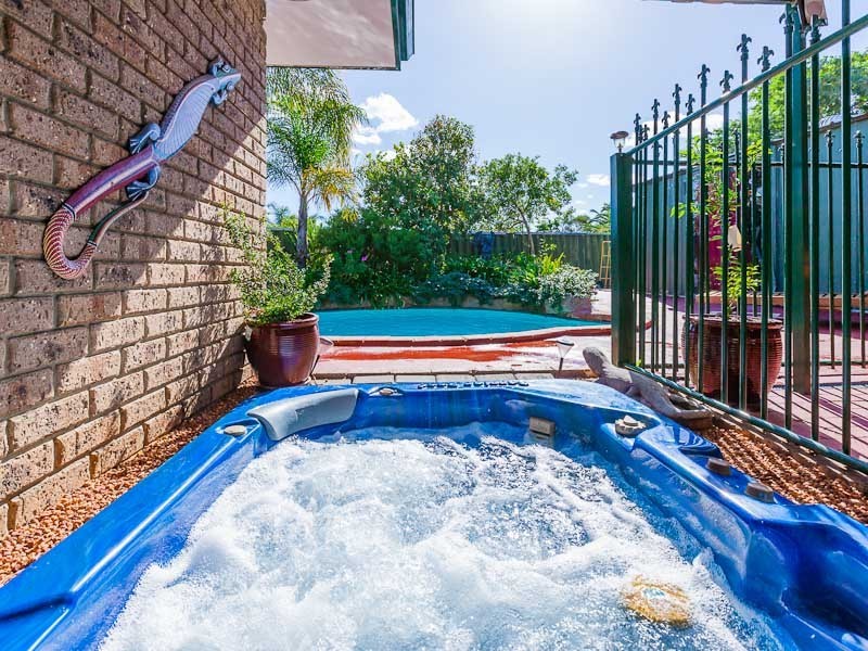 3 Perriam Close, Parmelia WA 6167