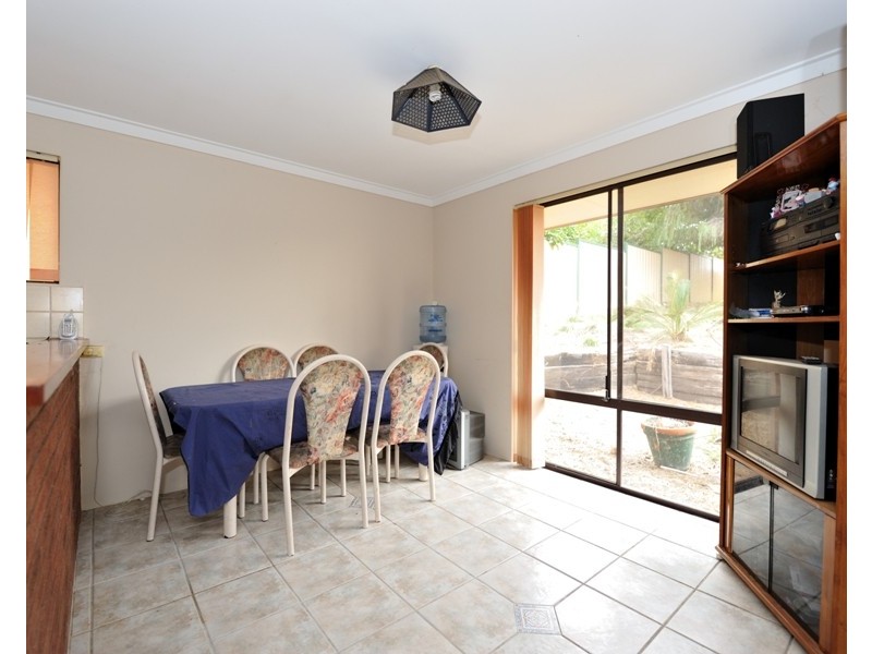 24 Larkspur Cross, Yangebup WA 6164