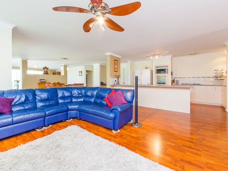 47 Champion Drive, Bertram WA 6167