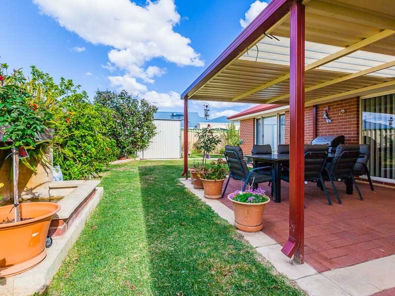 47 Champion Drive, Bertram WA 6167