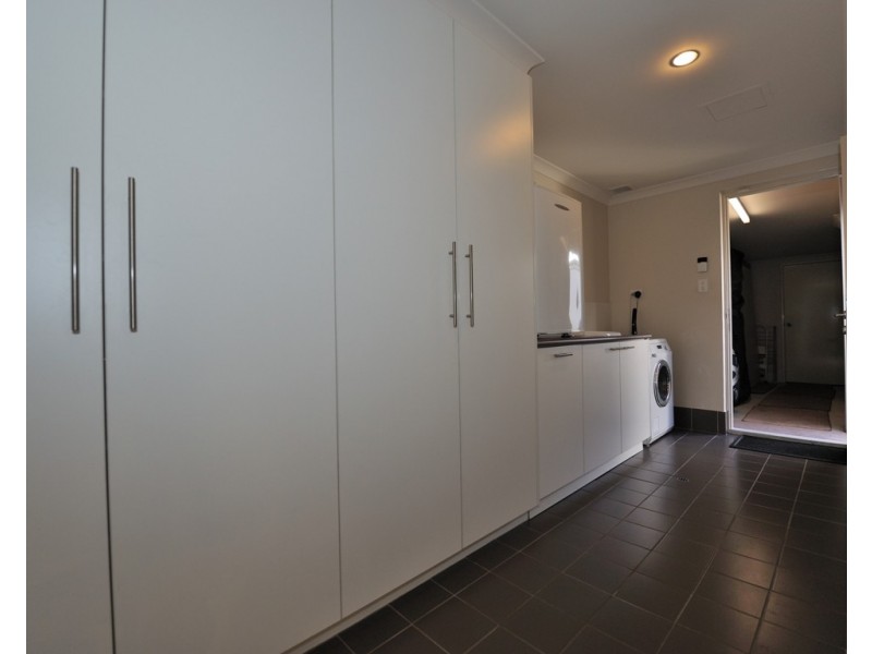 14 Noalimba Crescent, Bateman WA 6150