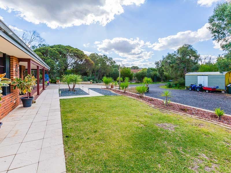 211 Marri Park Drive, Casuarina WA 6167