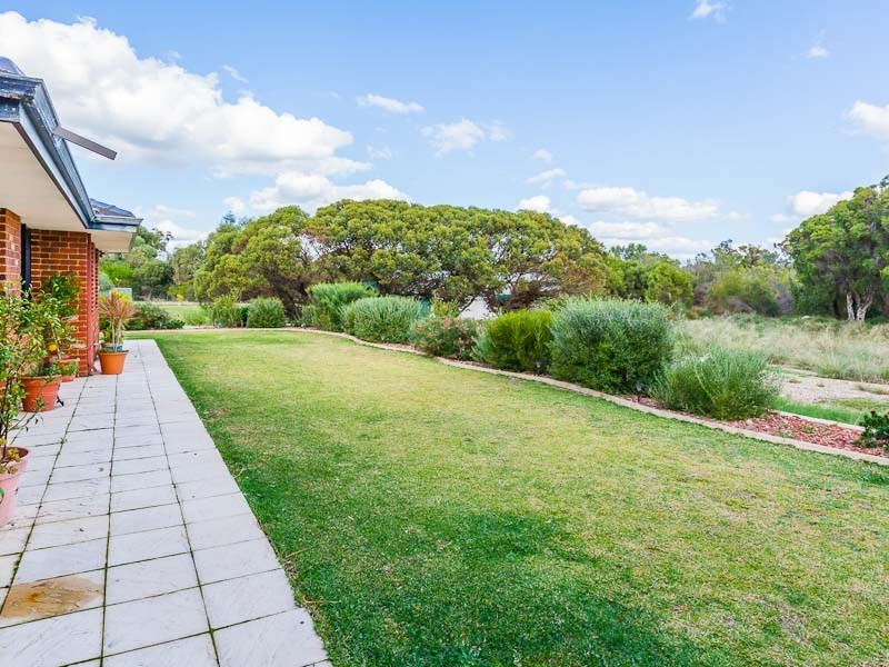 211 Marri Park Drive, Casuarina WA 6167