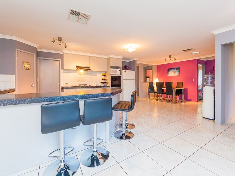 211 Marri Park Drive, Casuarina WA 6167