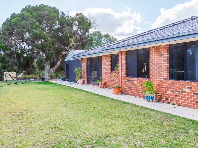 211 Marri Park Drive, Casuarina WA 6167