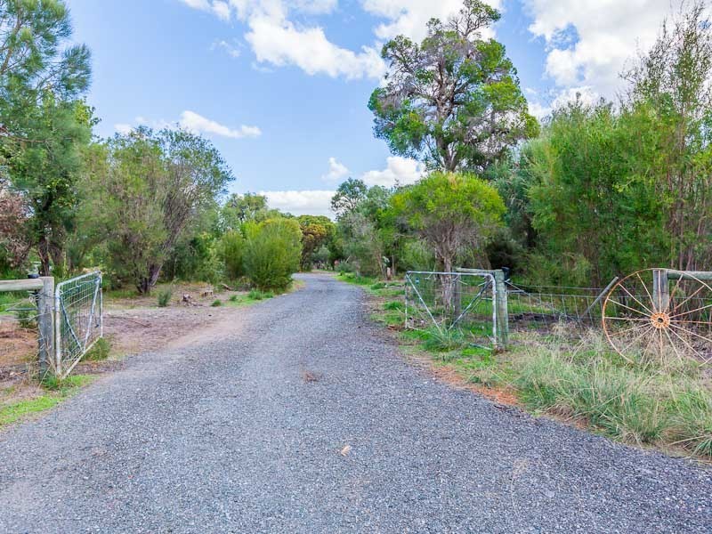 211 Marri Park Drive, Casuarina WA 6167