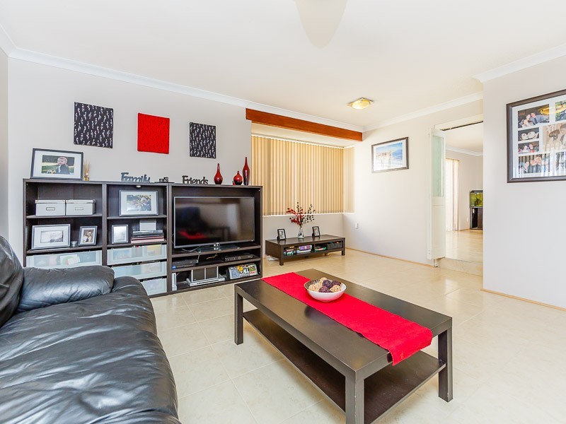 43 Corring Way, Parmelia WA 6167