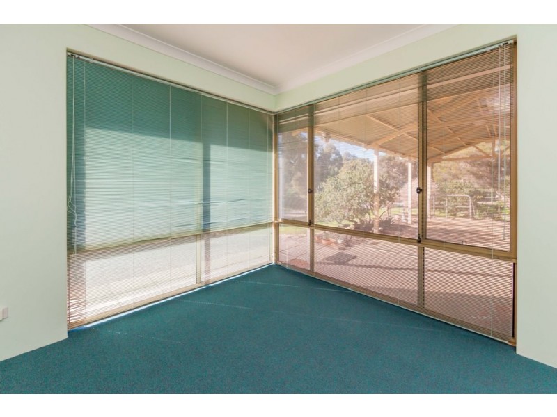 8 Fairway View, Casuarina WA 6167