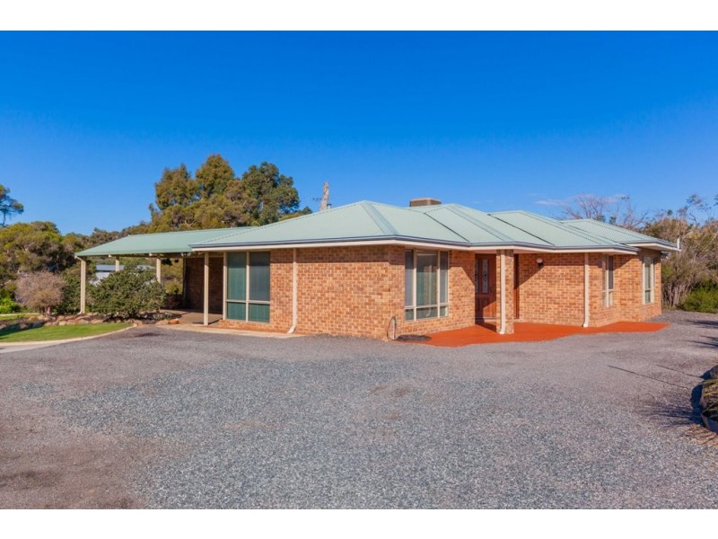 8 Fairway View, Casuarina WA 6167