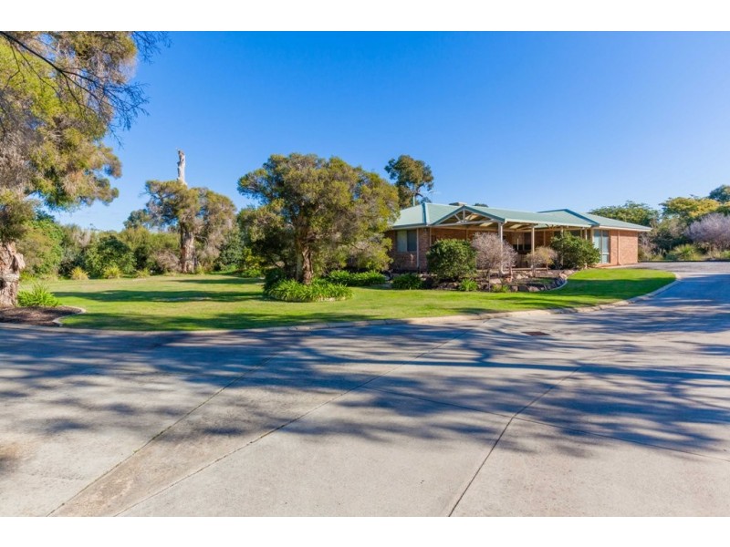 8 Fairway View, Casuarina WA 6167