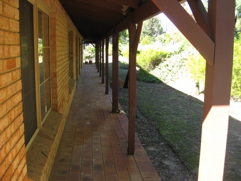 1 Farrier Court, Wellard WA 6170