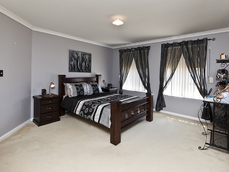 3 Wimbledon Street, Bertram WA 6167