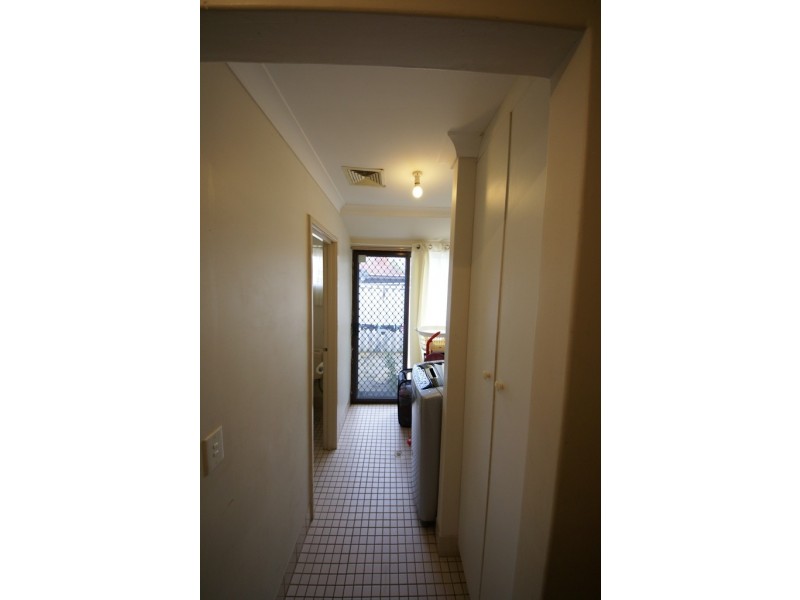 5 Taylor Close, Leda WA 6170