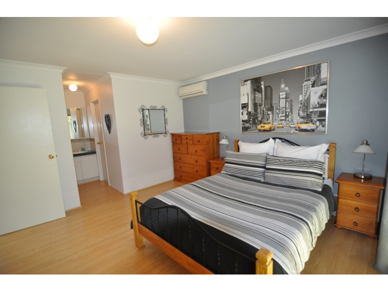 16 Gochean Avenue, Bentley WA 6102