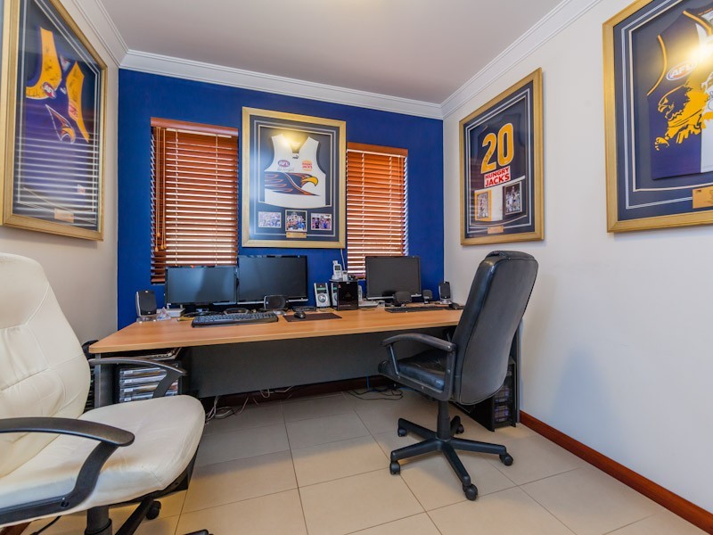 9 Charvil Mews, Wellard WA 6170